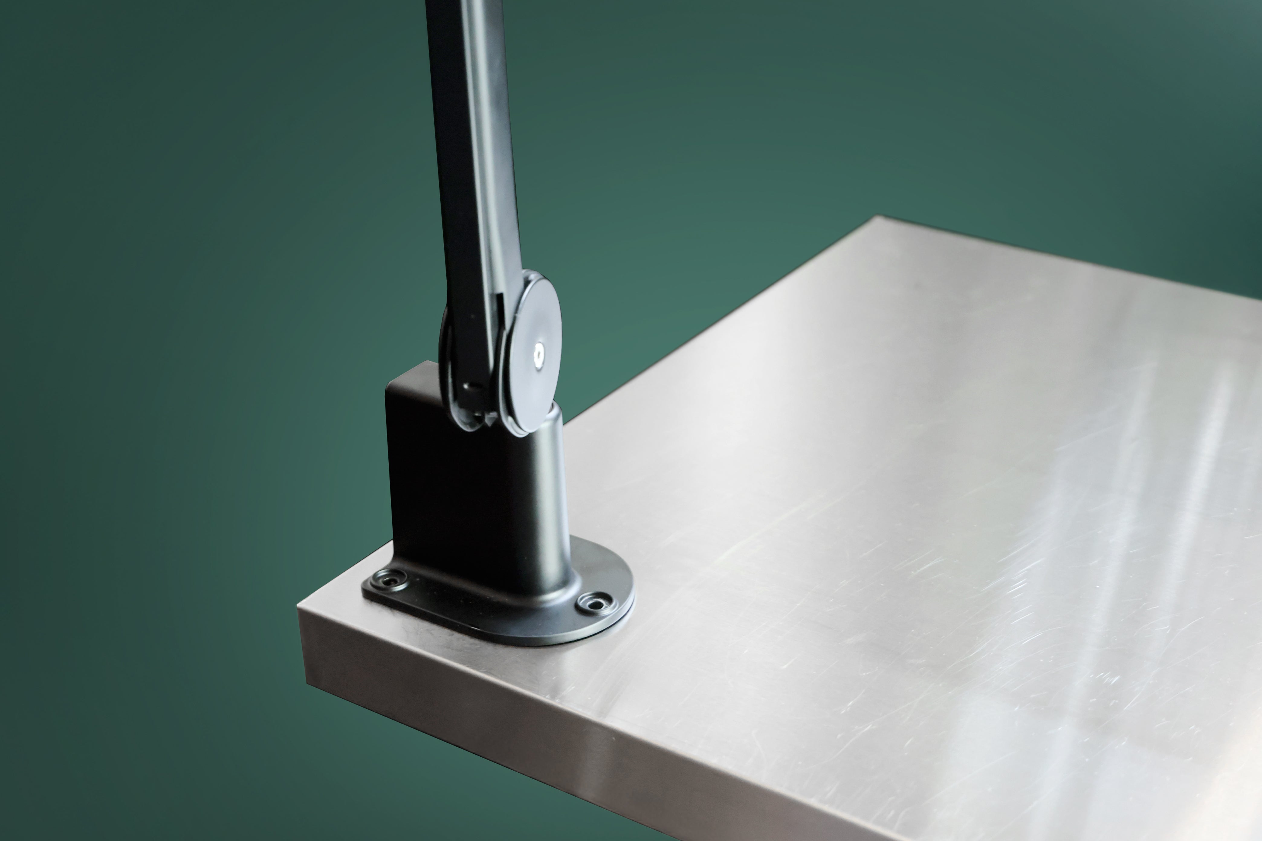 daylight-wall-table-mount-halterung-f-r-lupenleuchten image 2