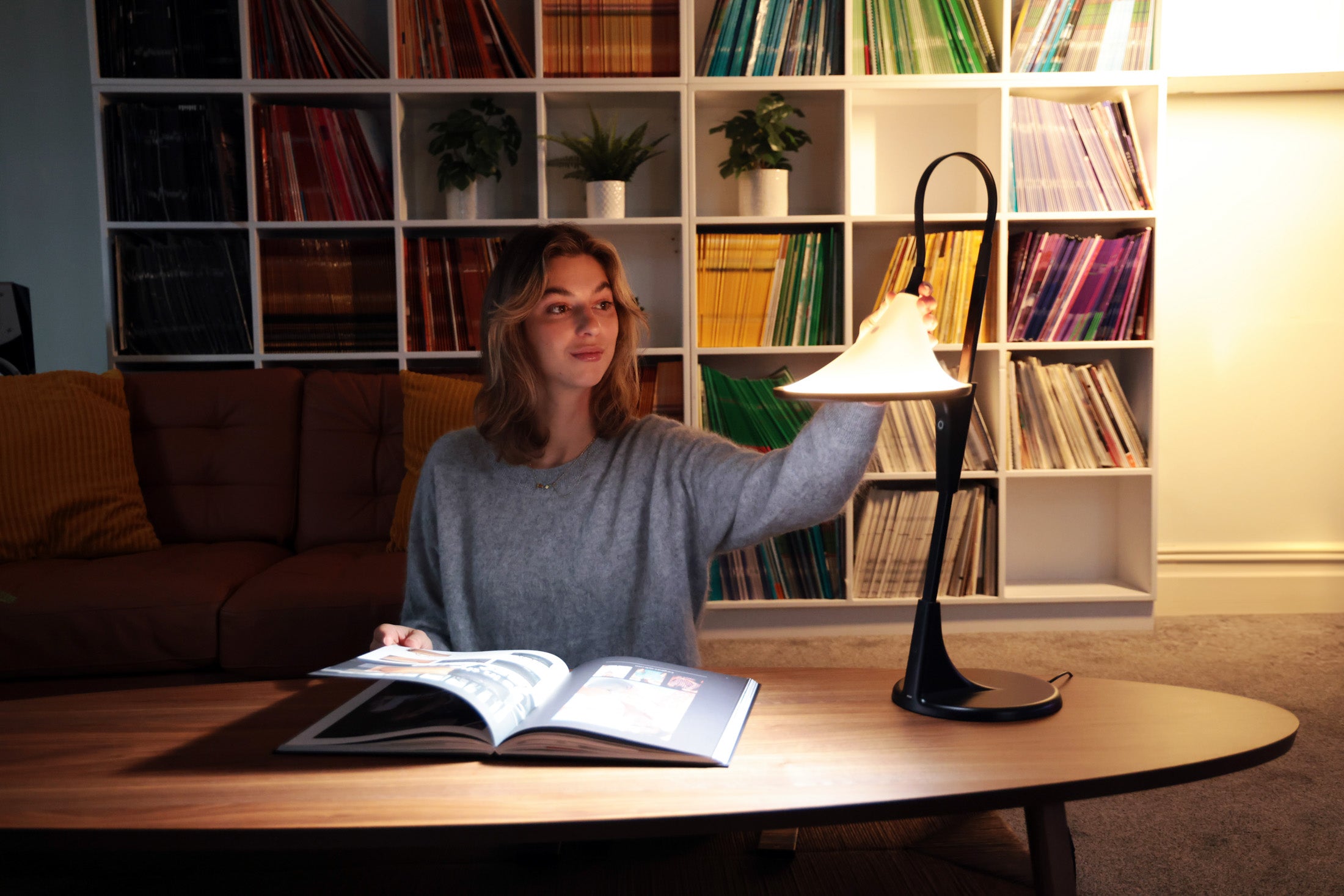 daylight-cometa-table-tischlampe-mit-usb-tageslicht image 2