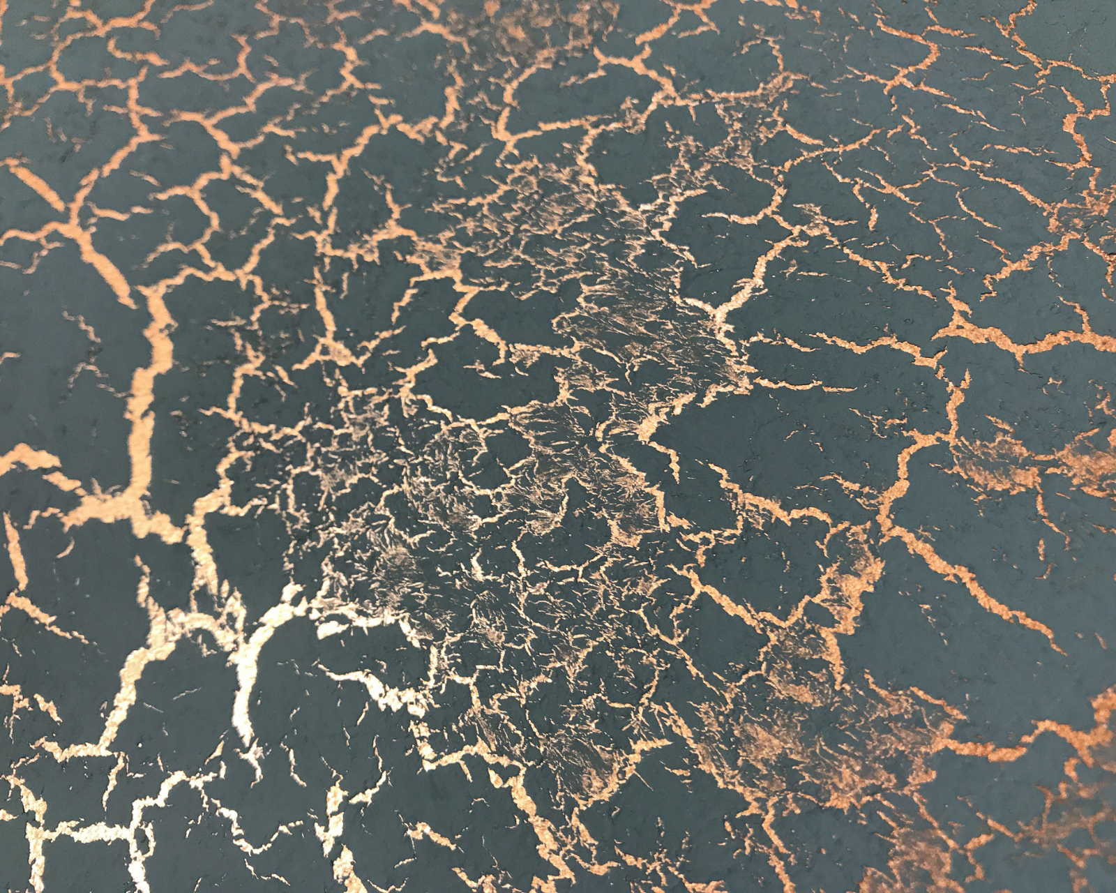 fleur-medium-crackle-effektmedium-reisslack image 4