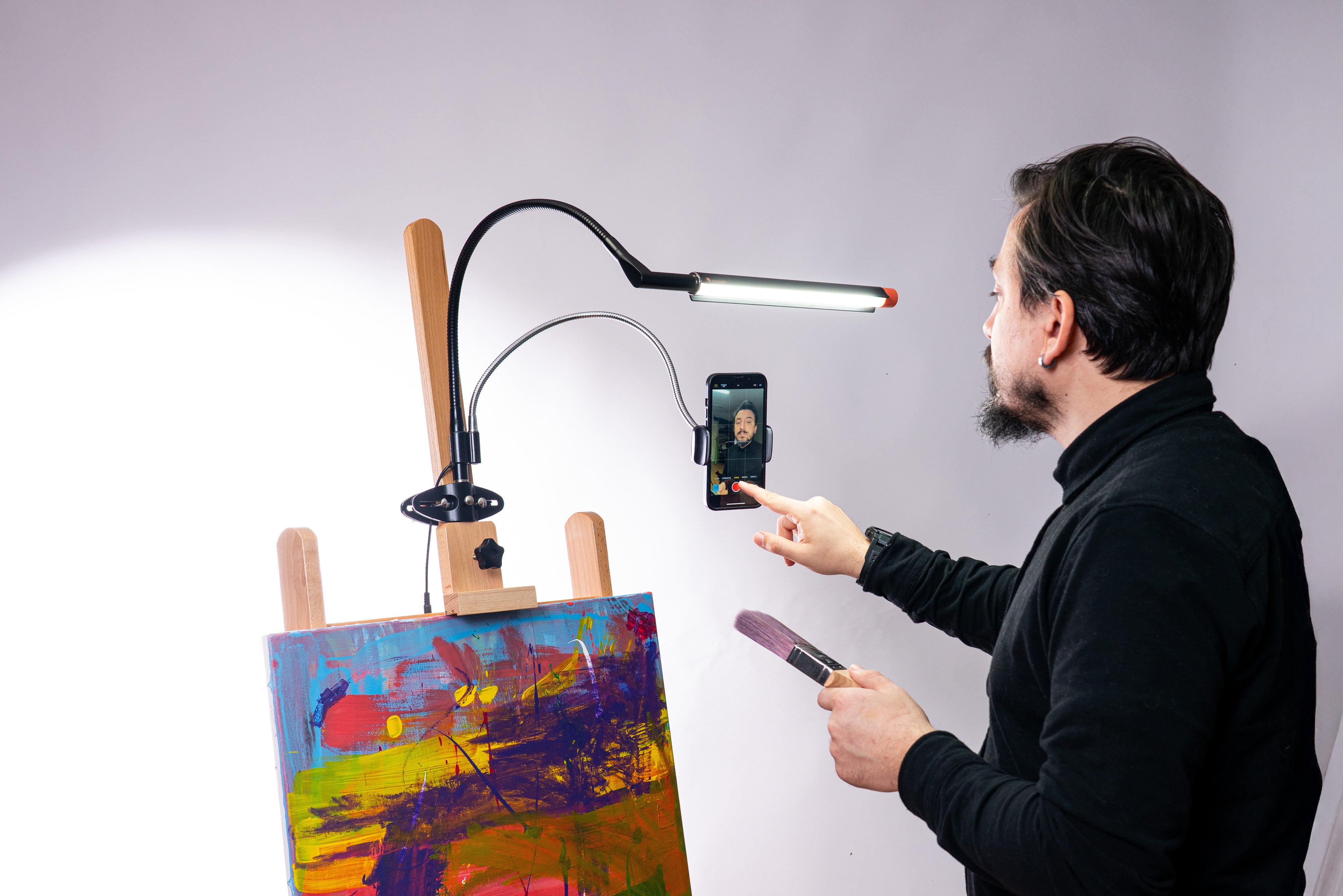 daylight-techne-2-tischleuchte-set-mit-handyhalter image 3