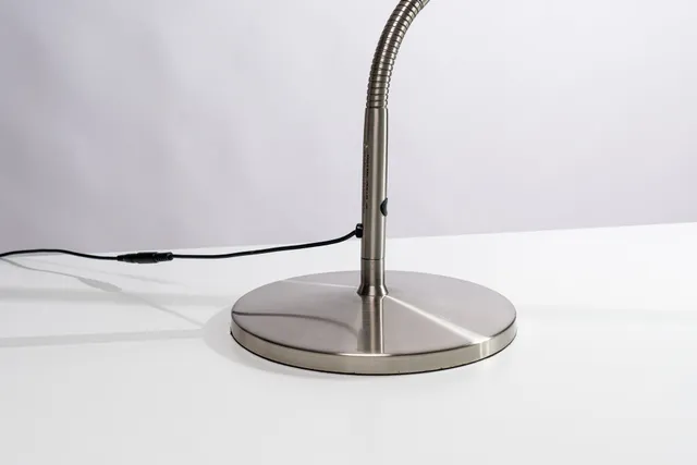 daylight-slimline-tischfu-lampenfu-edelstahl-geb-rstet image 1
