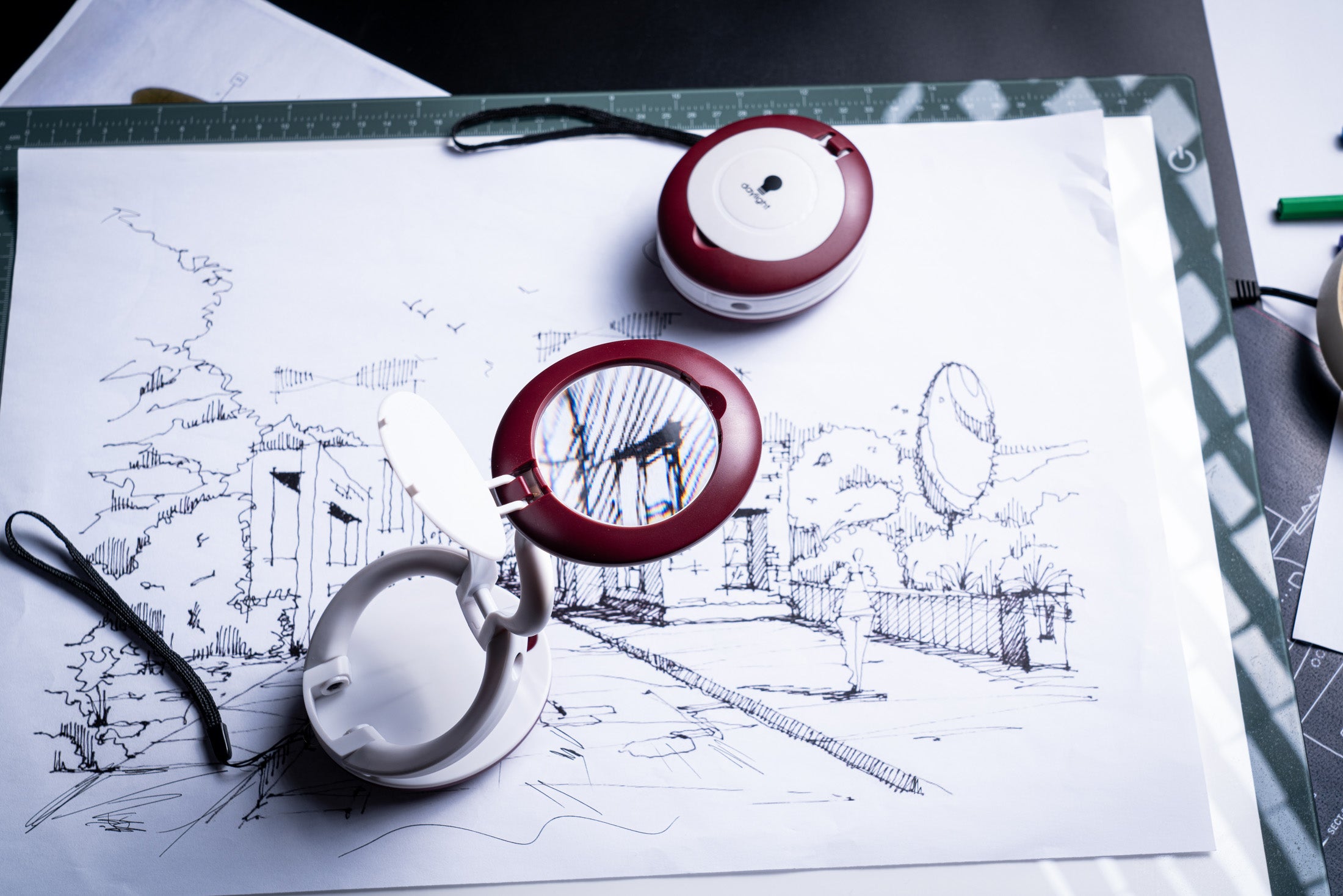 daylight-magnifiers-yoyo-taschenlupe-wei-3x-batterie image 4