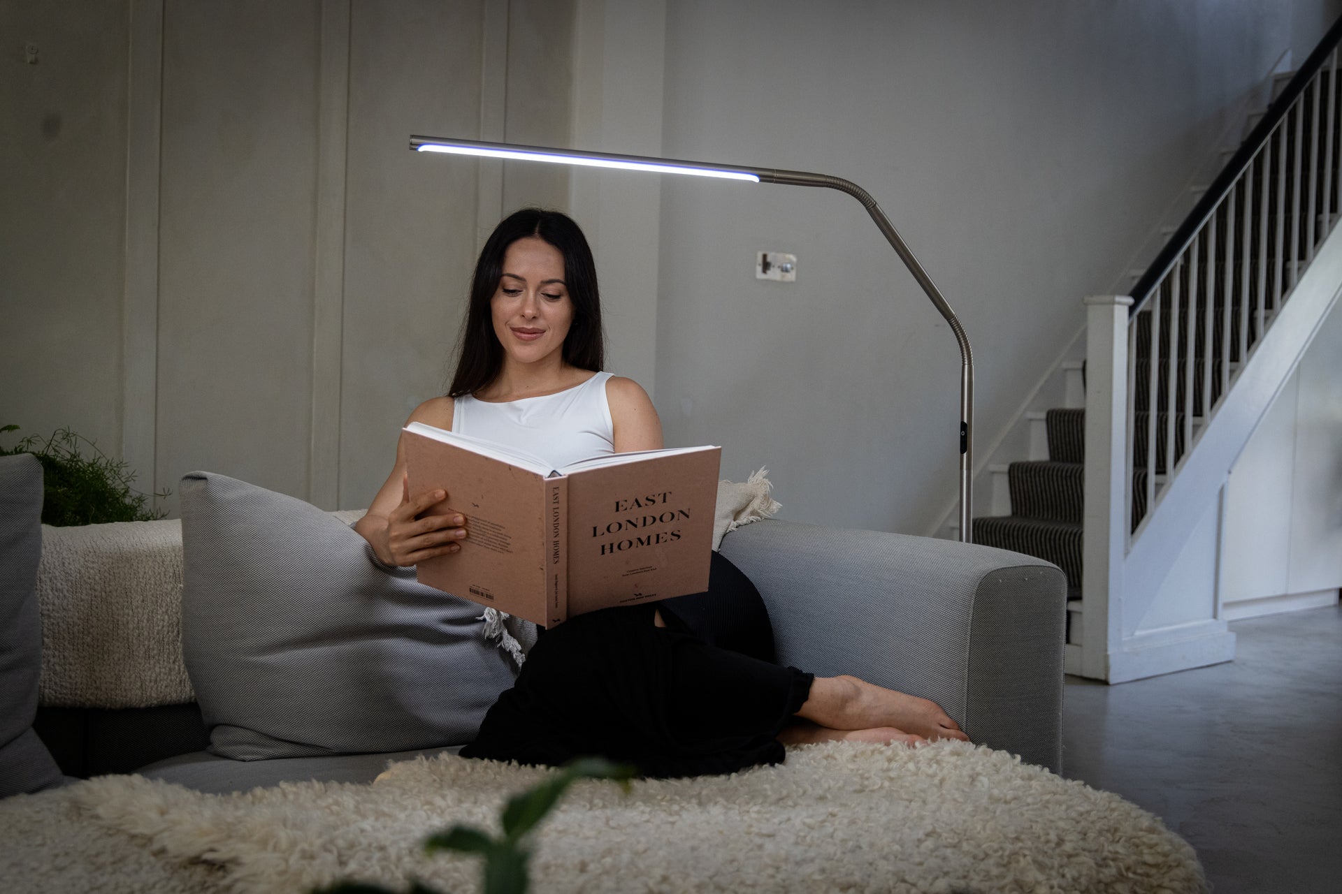 daylight-slimline-4-stehlampe-ice-grey-95-cri-led image 1