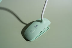 daylight-smart-clip-on-klemmlampe-salbeigr-n-akku image 2