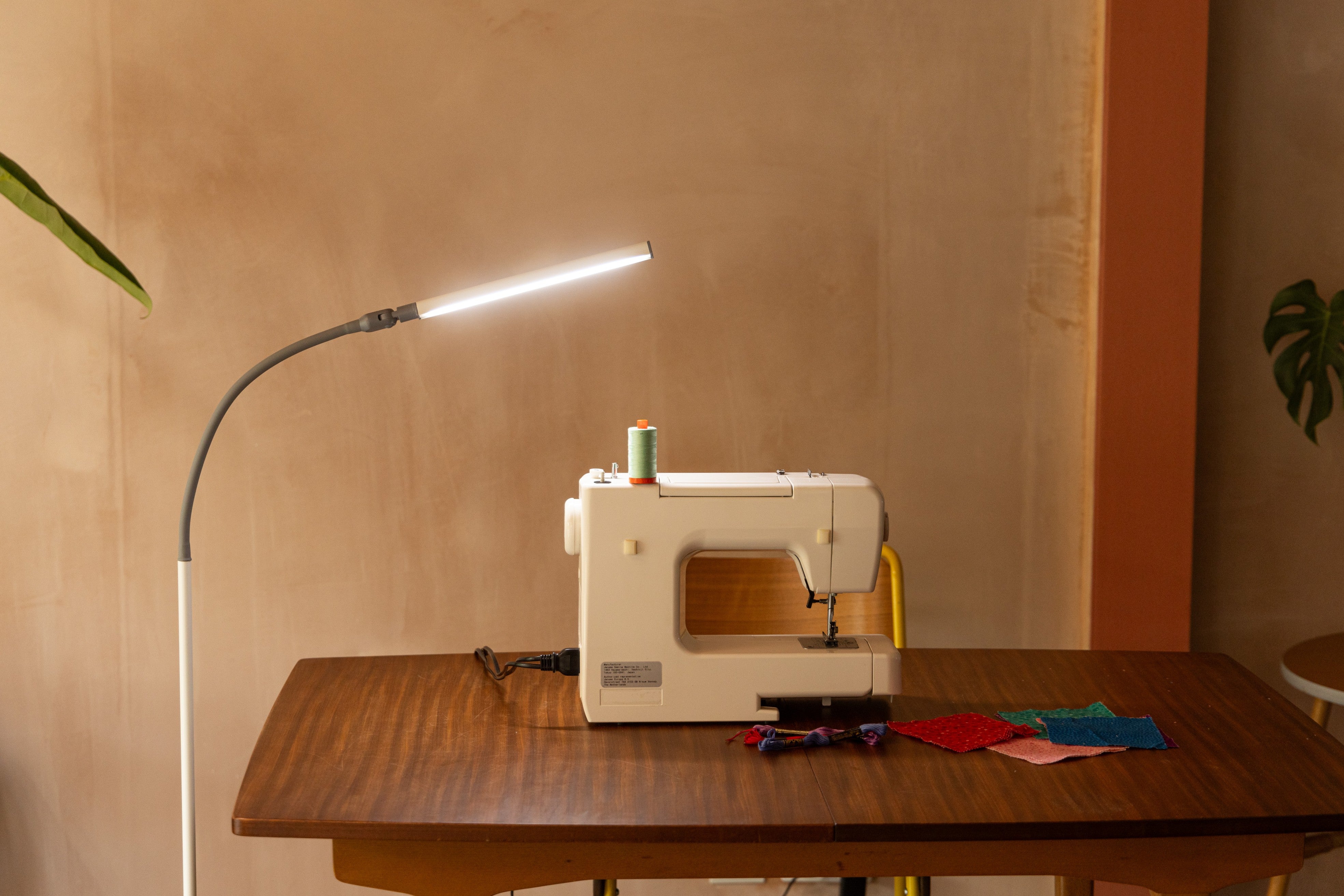 daylight-unopro-floor-lamp-stehlampe-tageslicht-led image 2