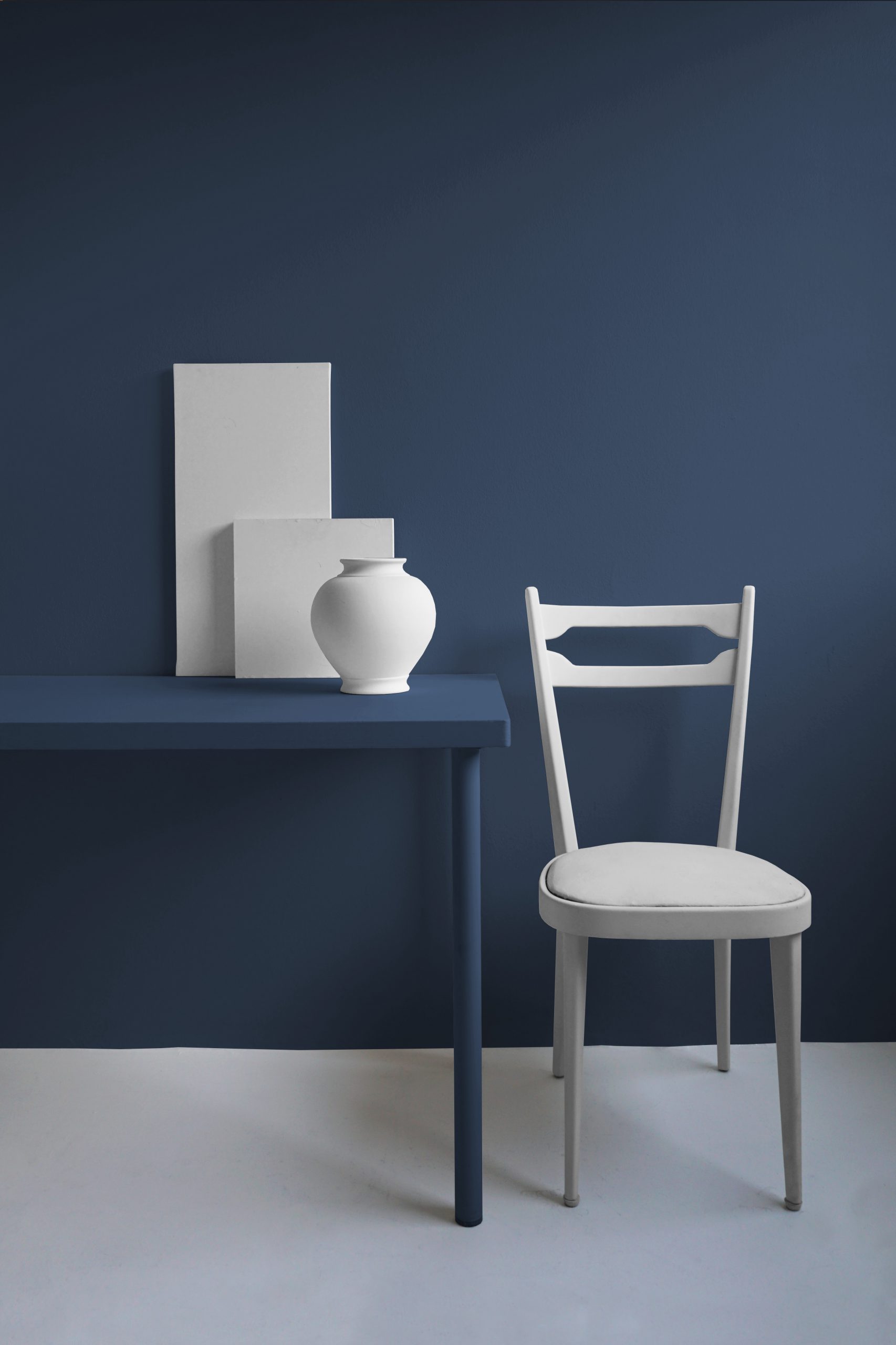 fleur-mineral-paint-trendsetter-blue-kreidefarbe-blau-matt image 2