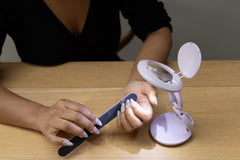 daylight-yoyo-lupe-lilac-taschenleuchte-3x-2 image 3