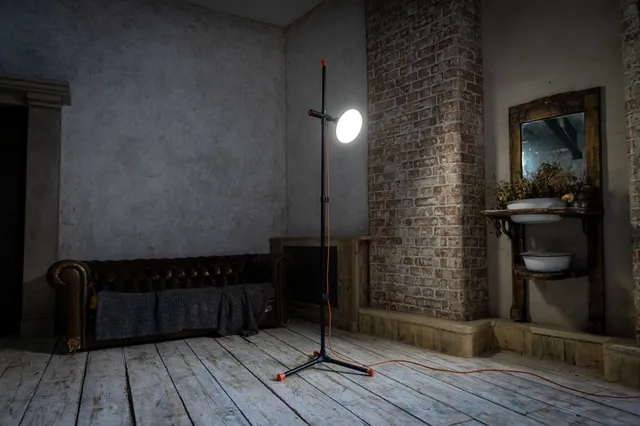 daylight-artist-studio-lamp-2-tischlampe-dimmbar image 1
