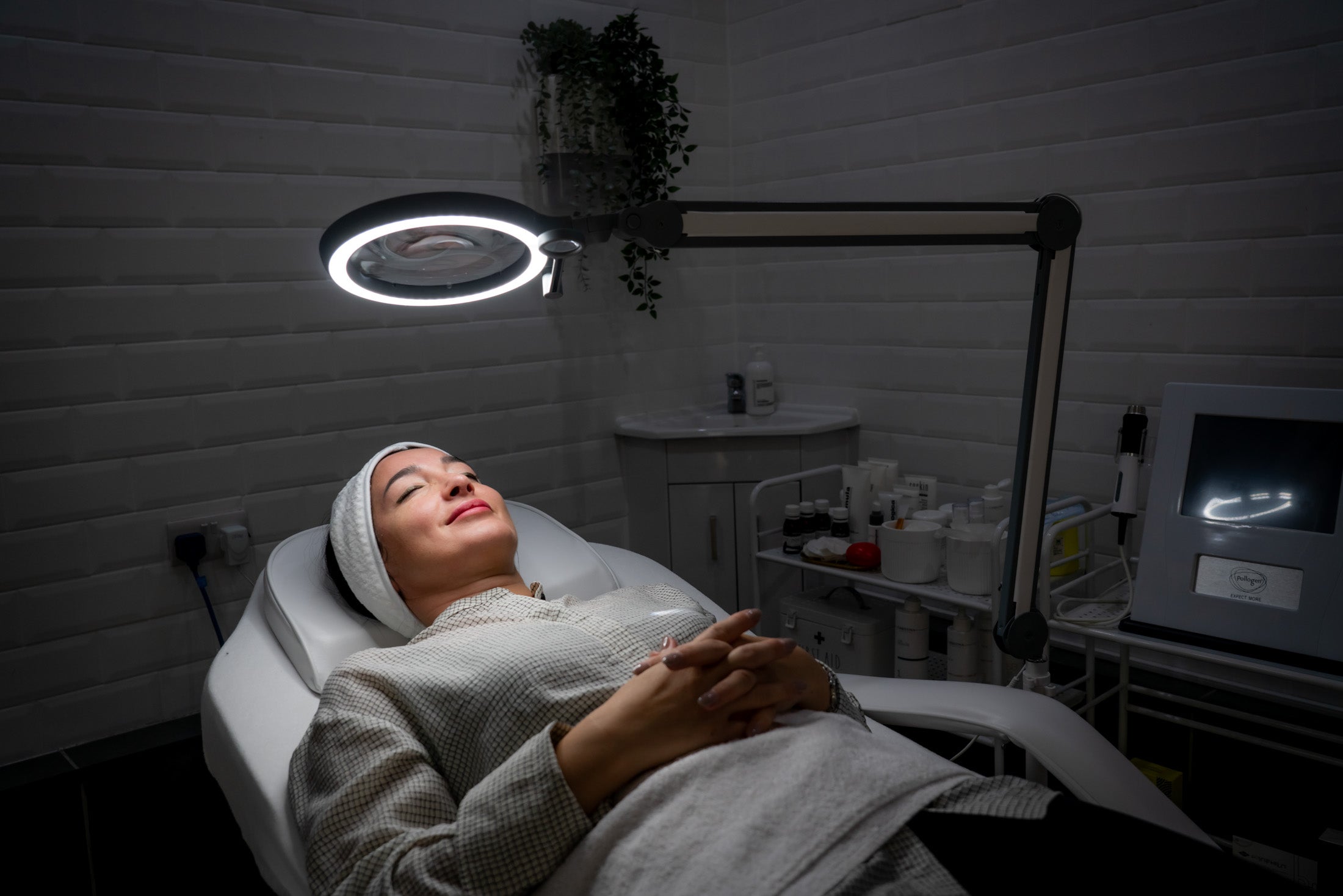 daylight-iq-lupenlampe-mit-5d-linse-5-dioptrien image 1